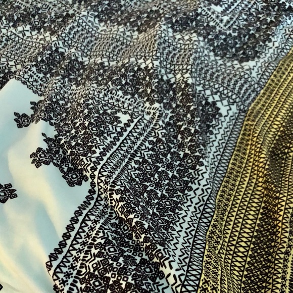 Cleo Maxi Dress Beautiful Pattern Size 4 - Picture 4 of 6